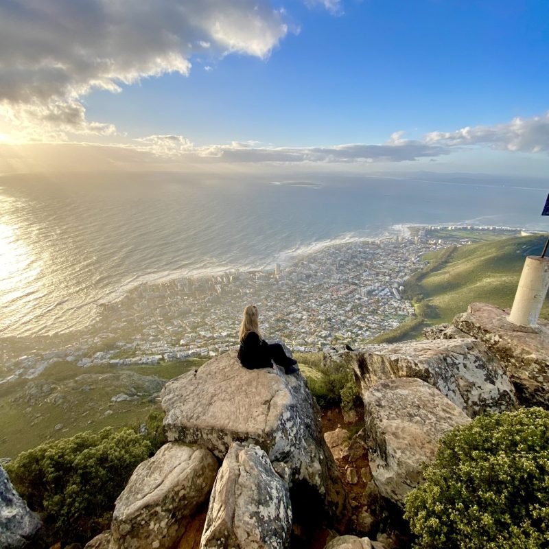 Lion's Head guided hike overlooking Cape Town and Table Mountain.
